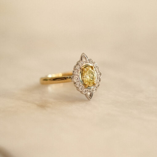 Ellendale Yellow Oval Cut Diamond Ring - Image 3